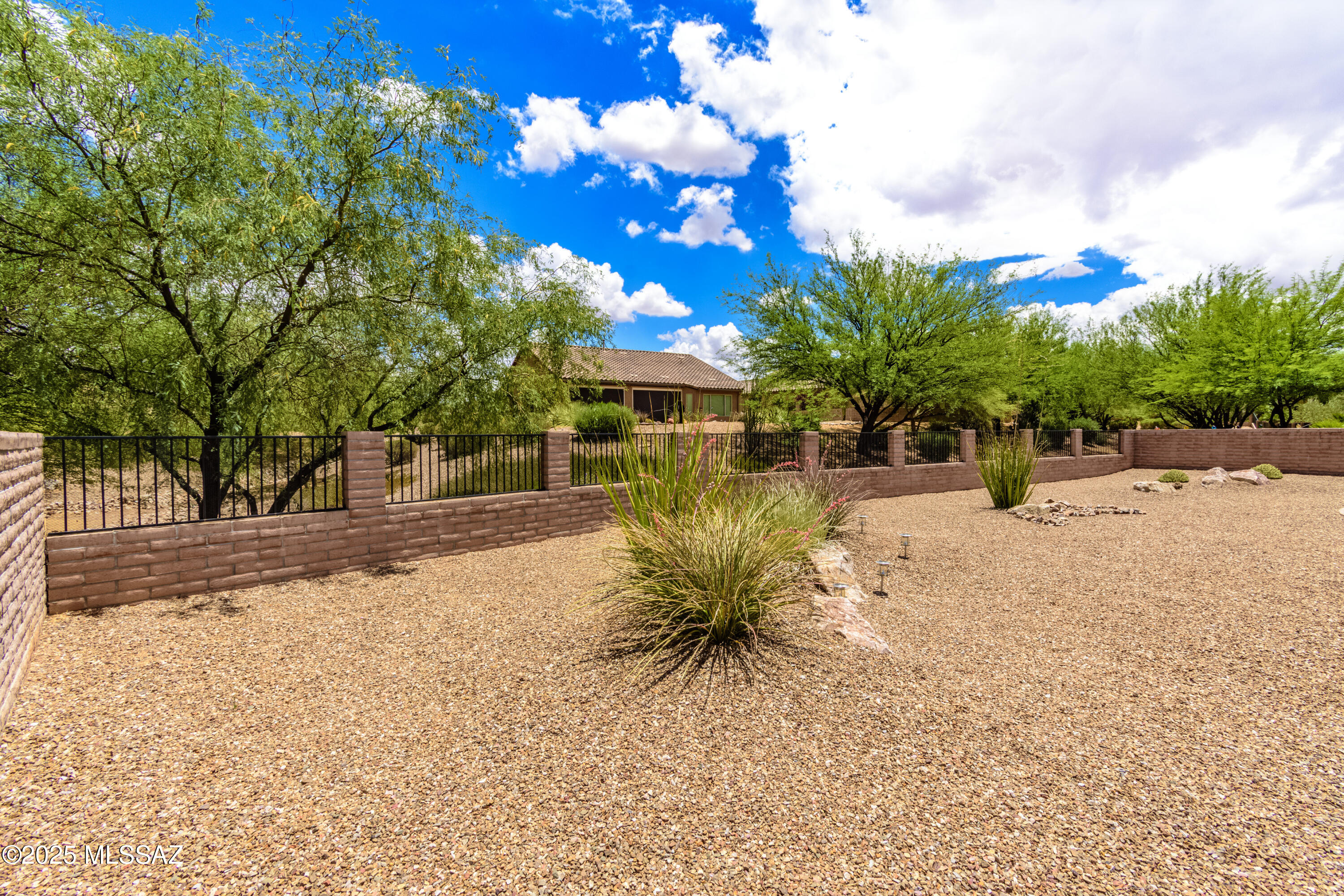 2129 E Madera Plateau Drive