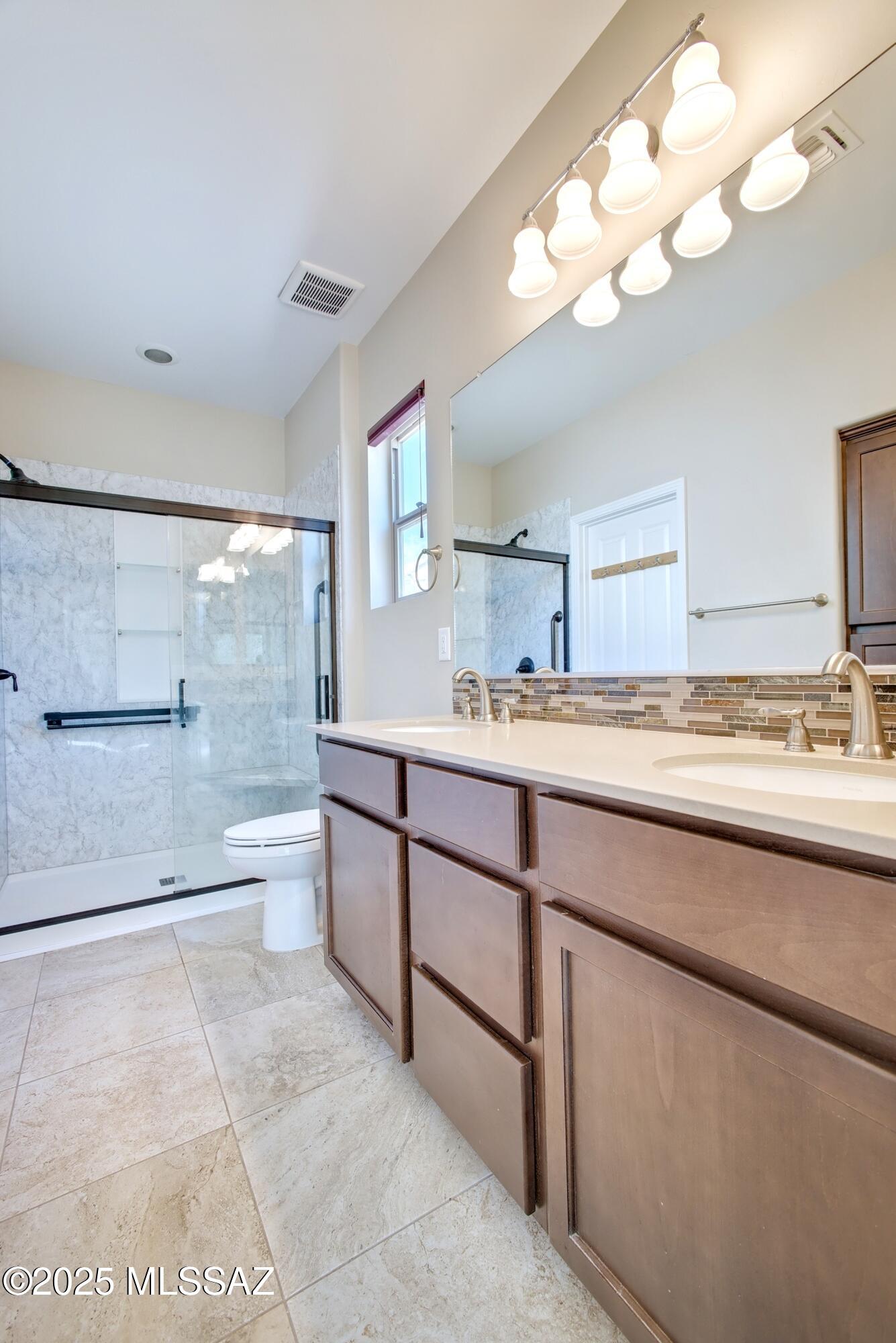 1075 N Echo Ranch Drive