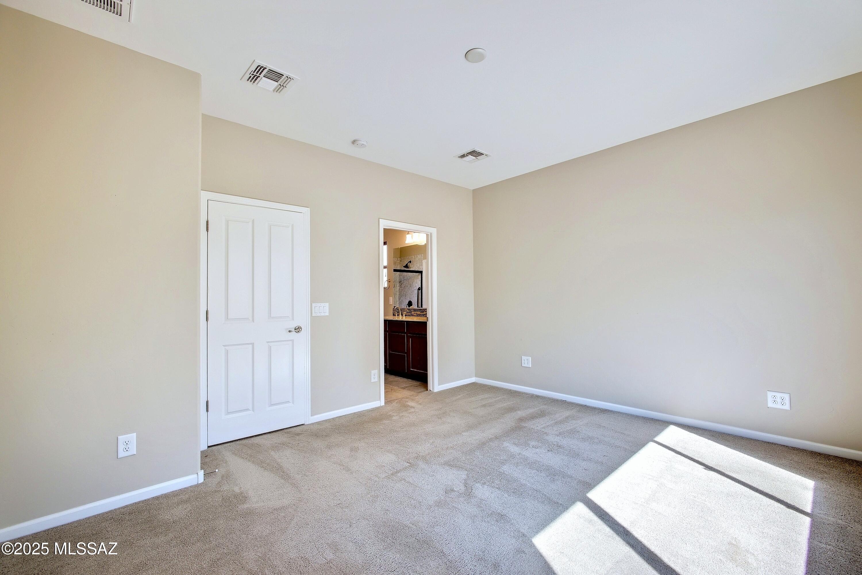 1075 N Echo Ranch Drive