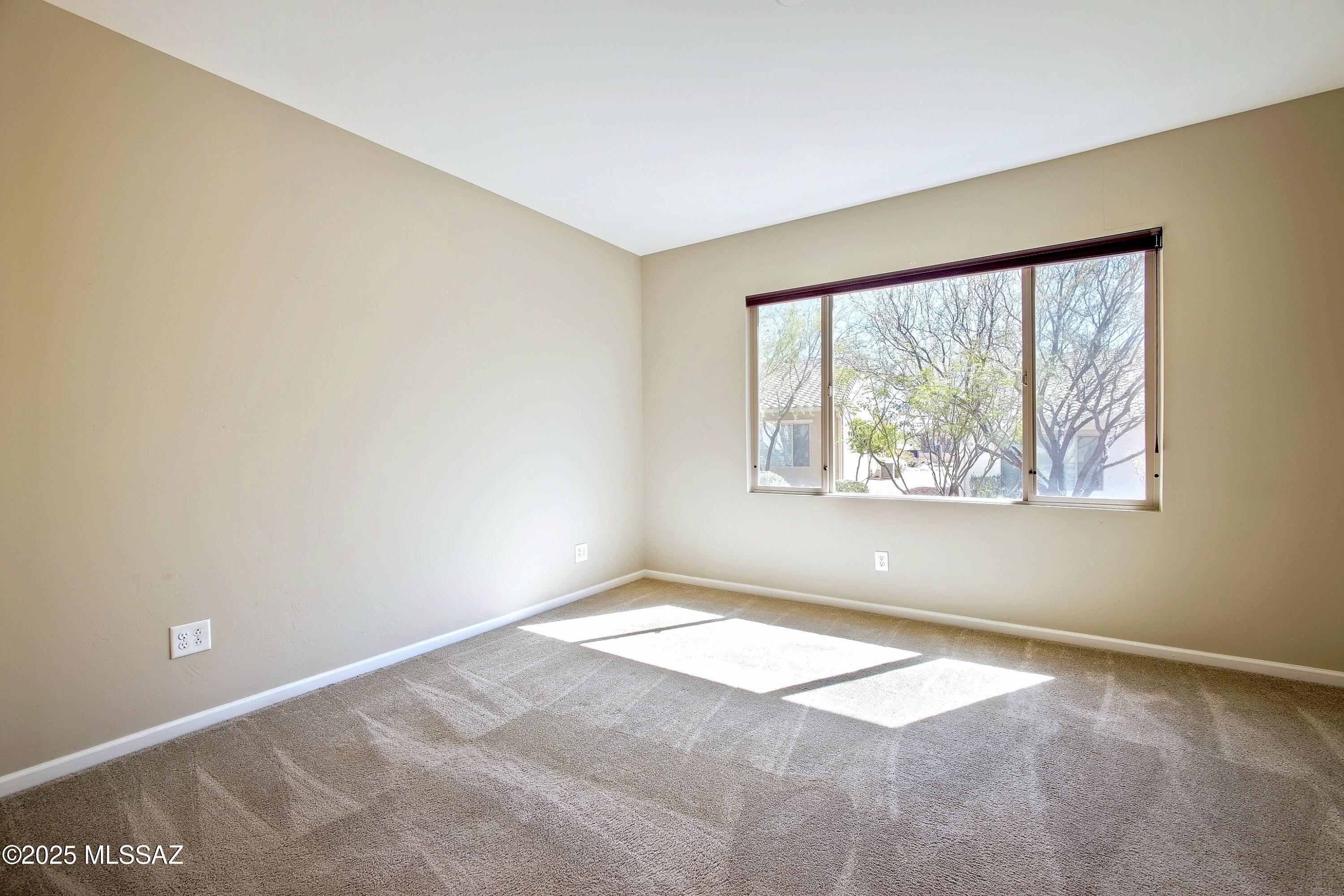 1075 N Echo Ranch Drive