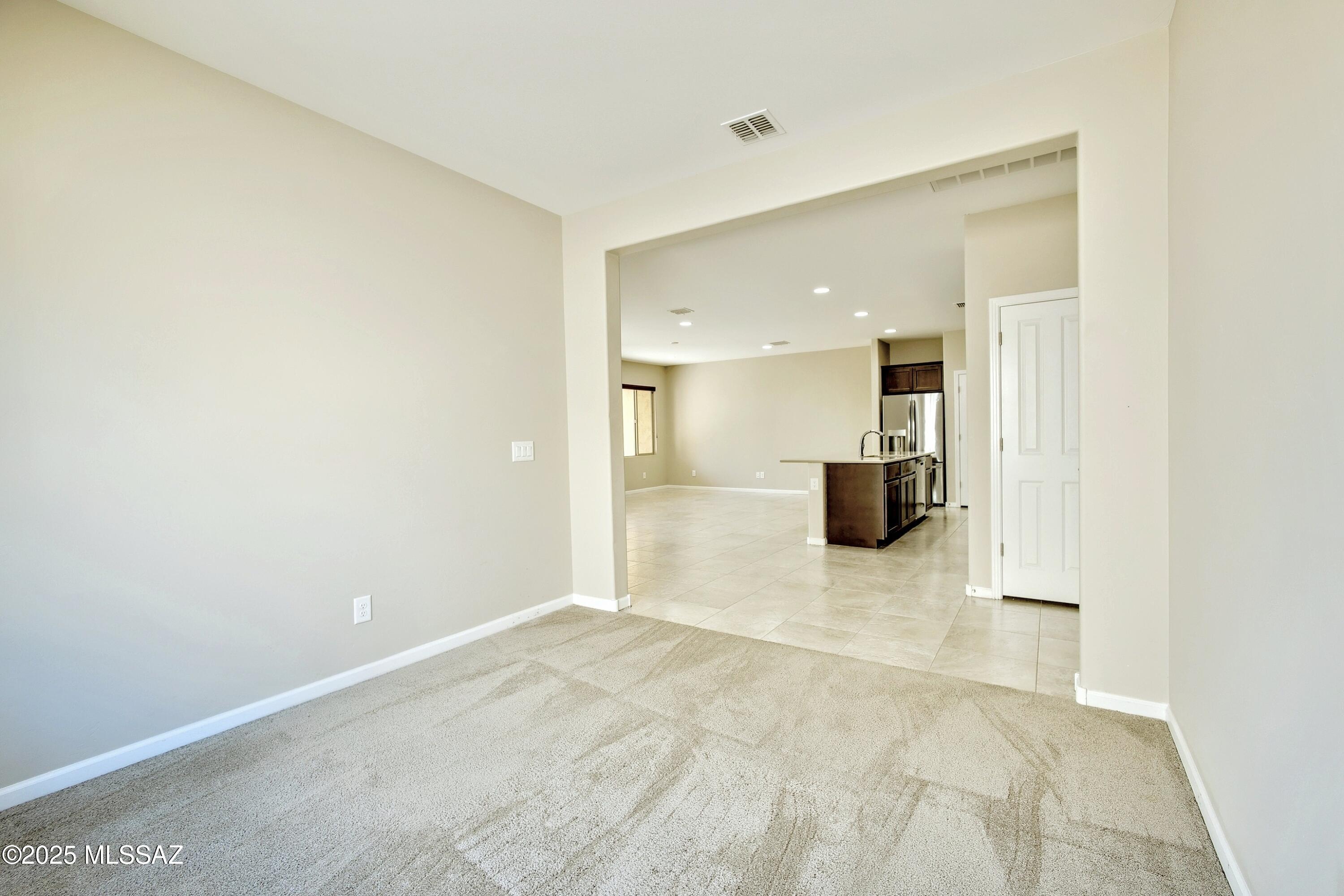1075 N Echo Ranch Drive