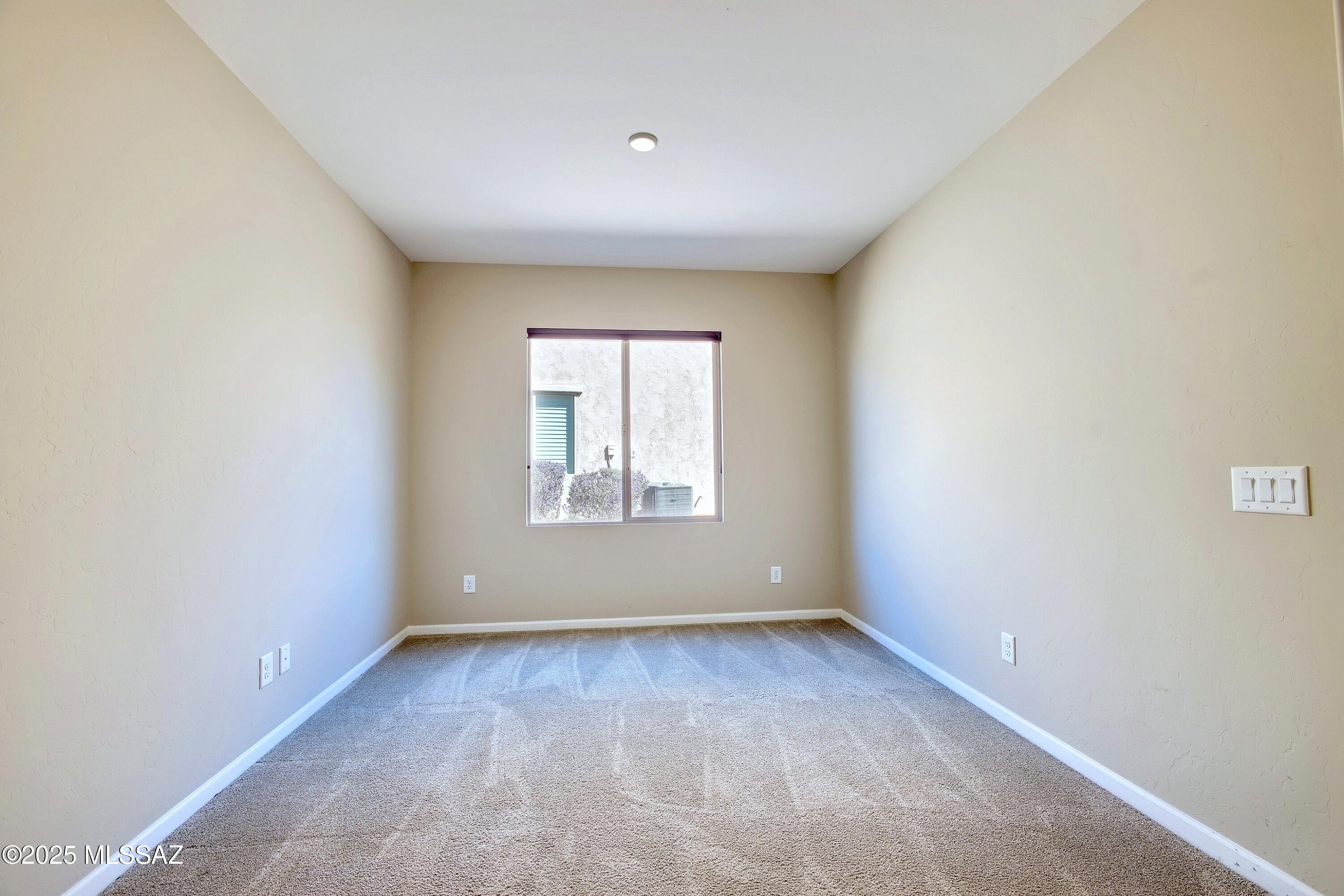 1075 N Echo Ranch Drive