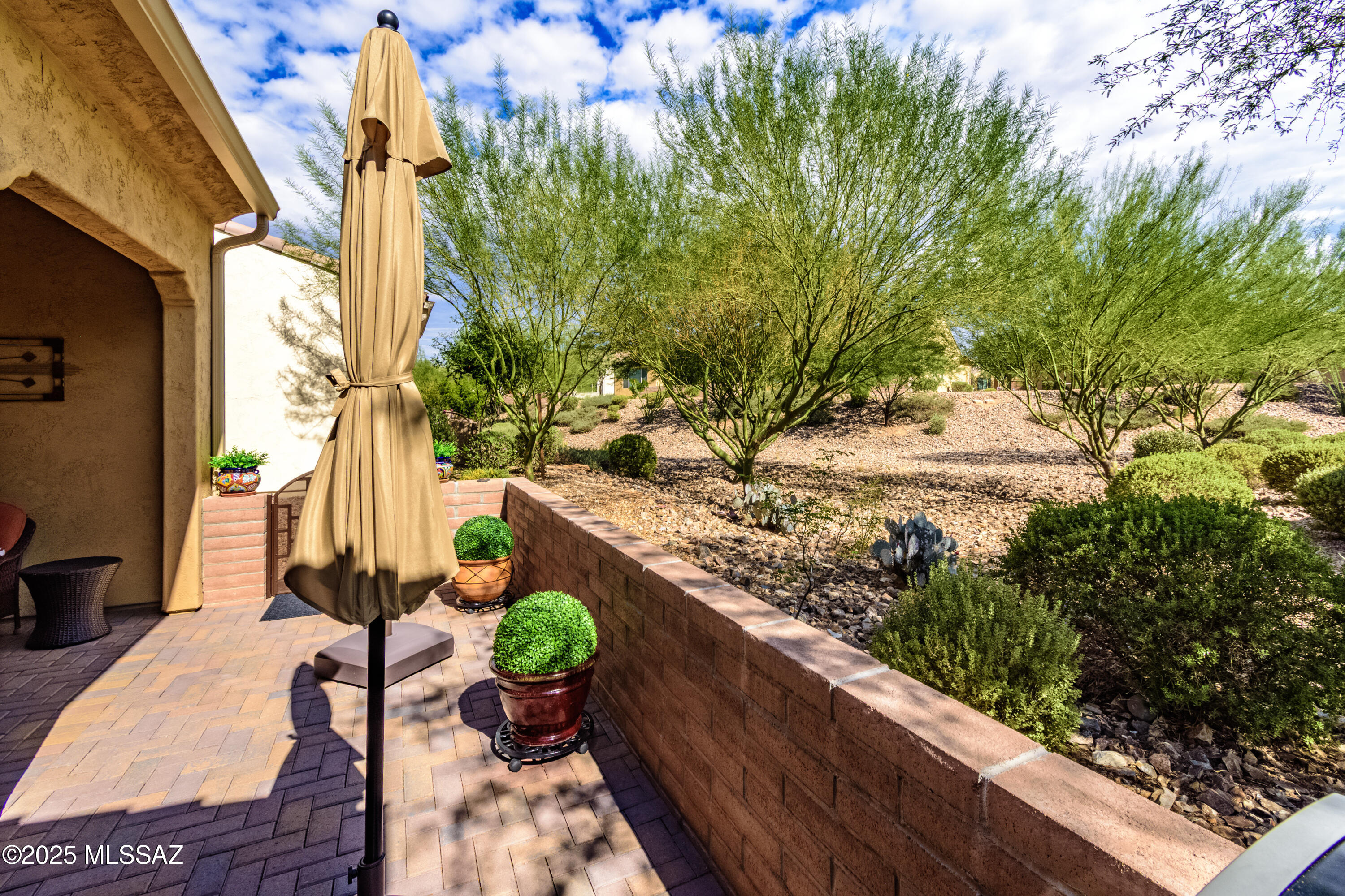 1618 E Horned Lark Drive