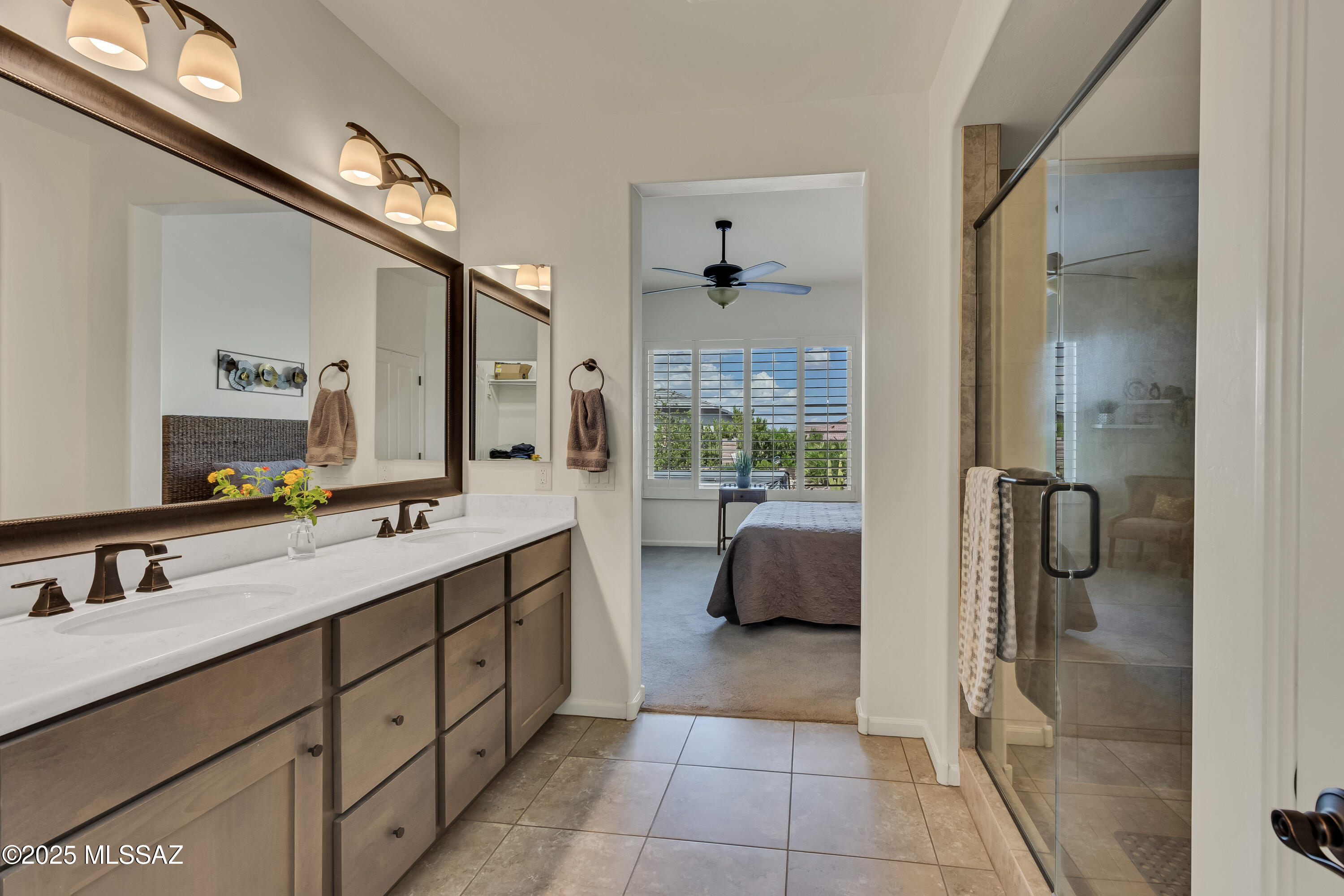 2605 E Josephine View Drive