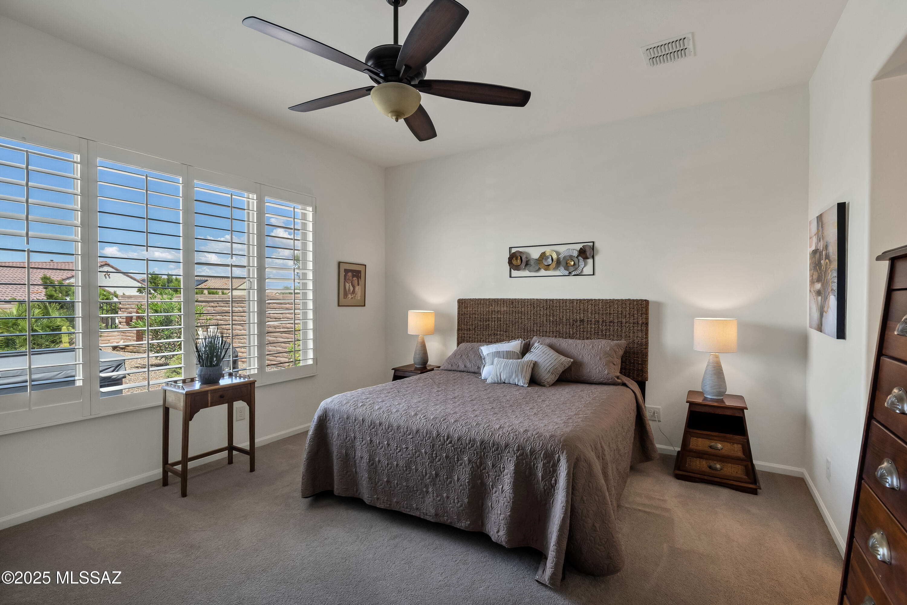 2605 E Josephine View Drive