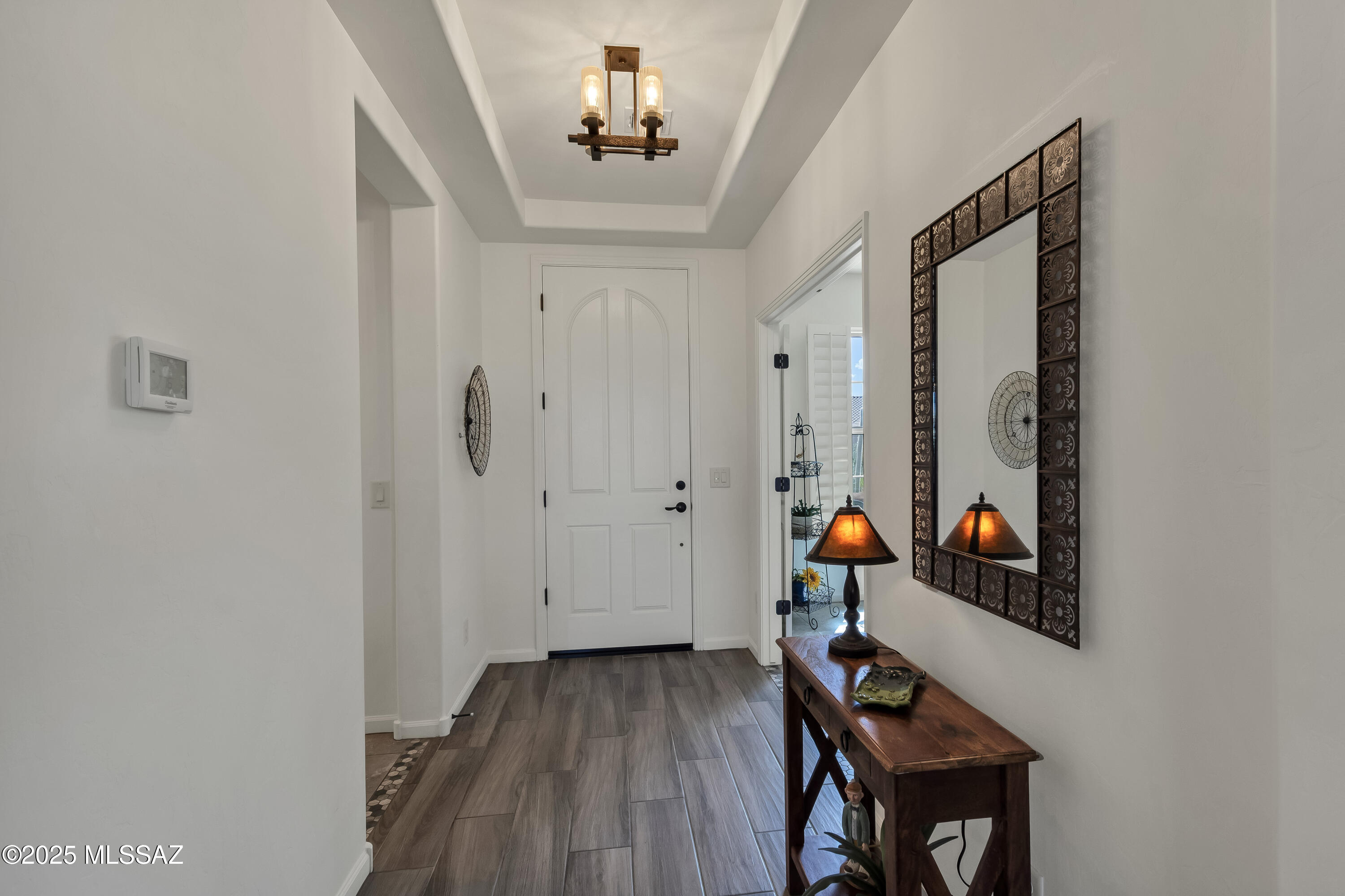 2605 E Josephine View Drive