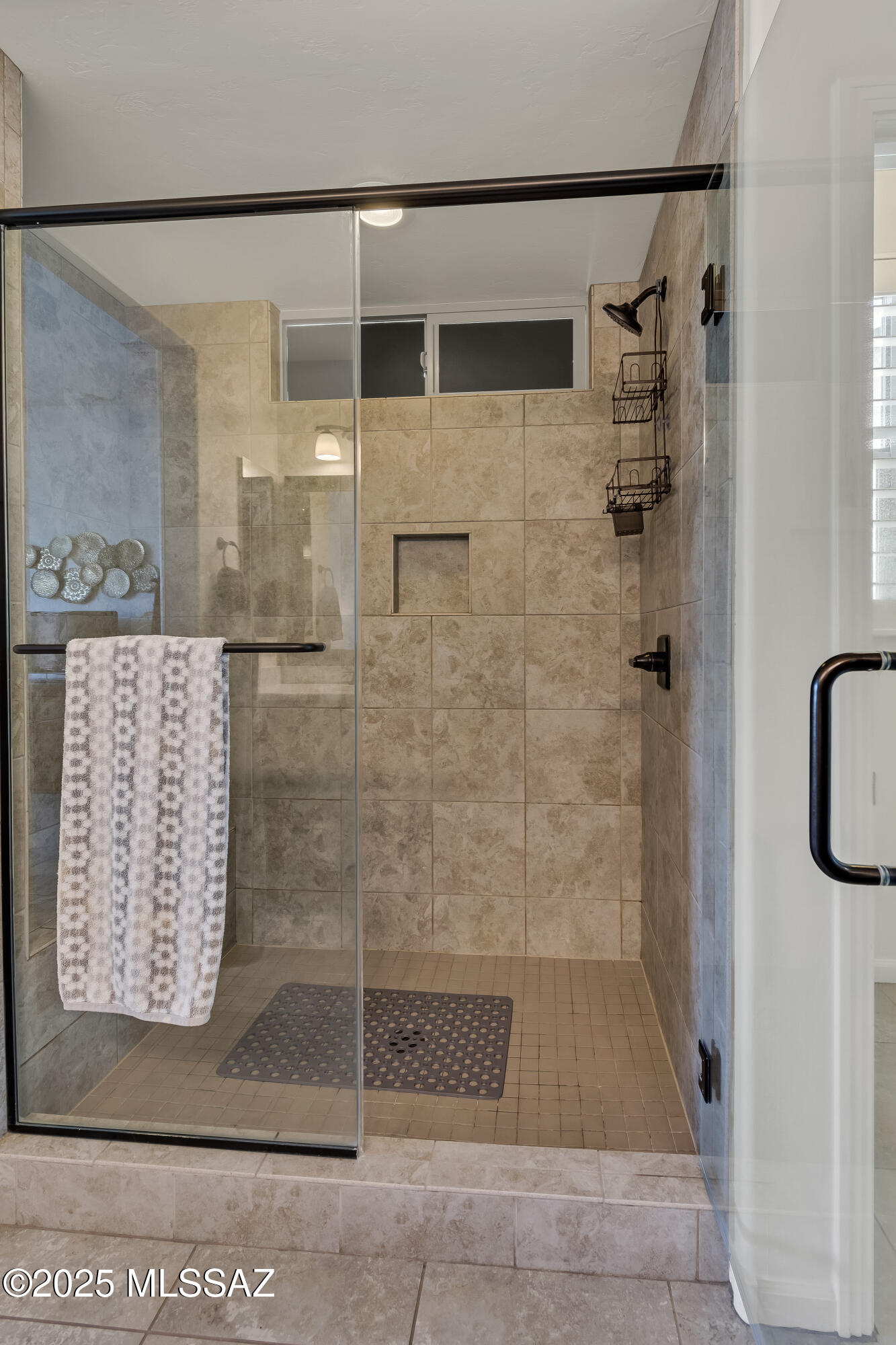 2605 E Josephine View Drive