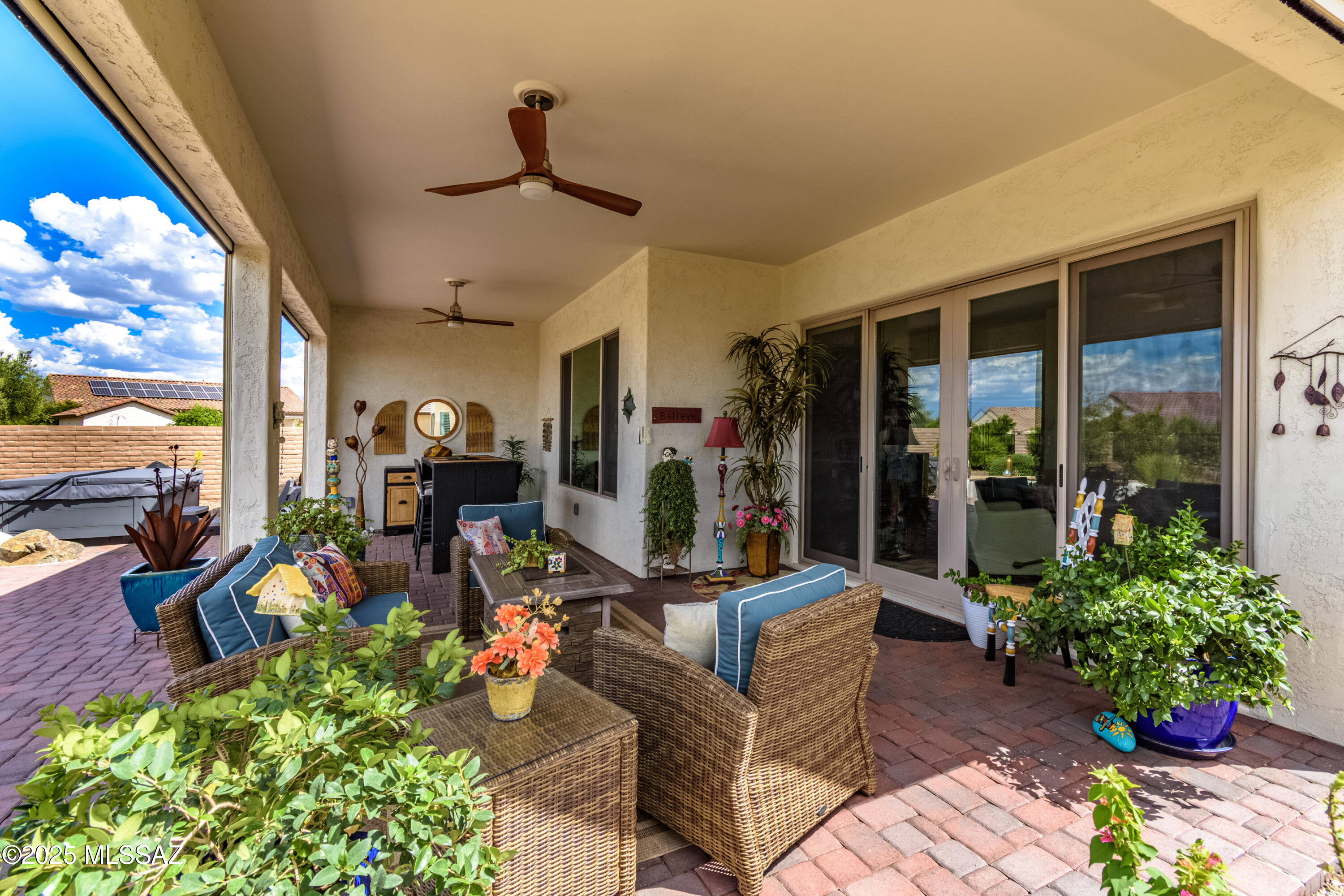 2605 E Josephine View Drive