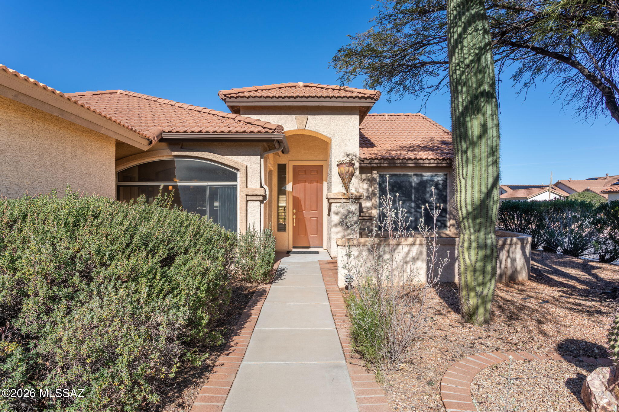 1047 N Cowboy Canyon Drive