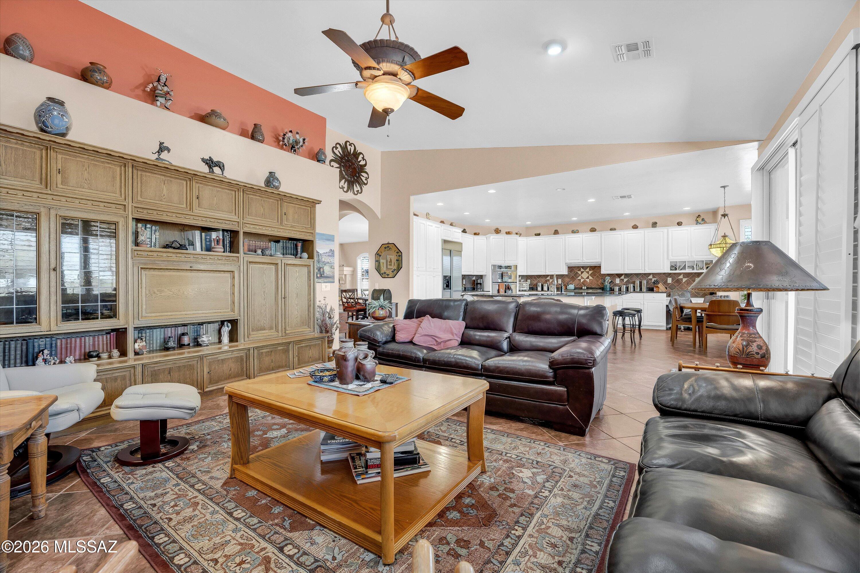 2225 E Desert Pueblo Pass