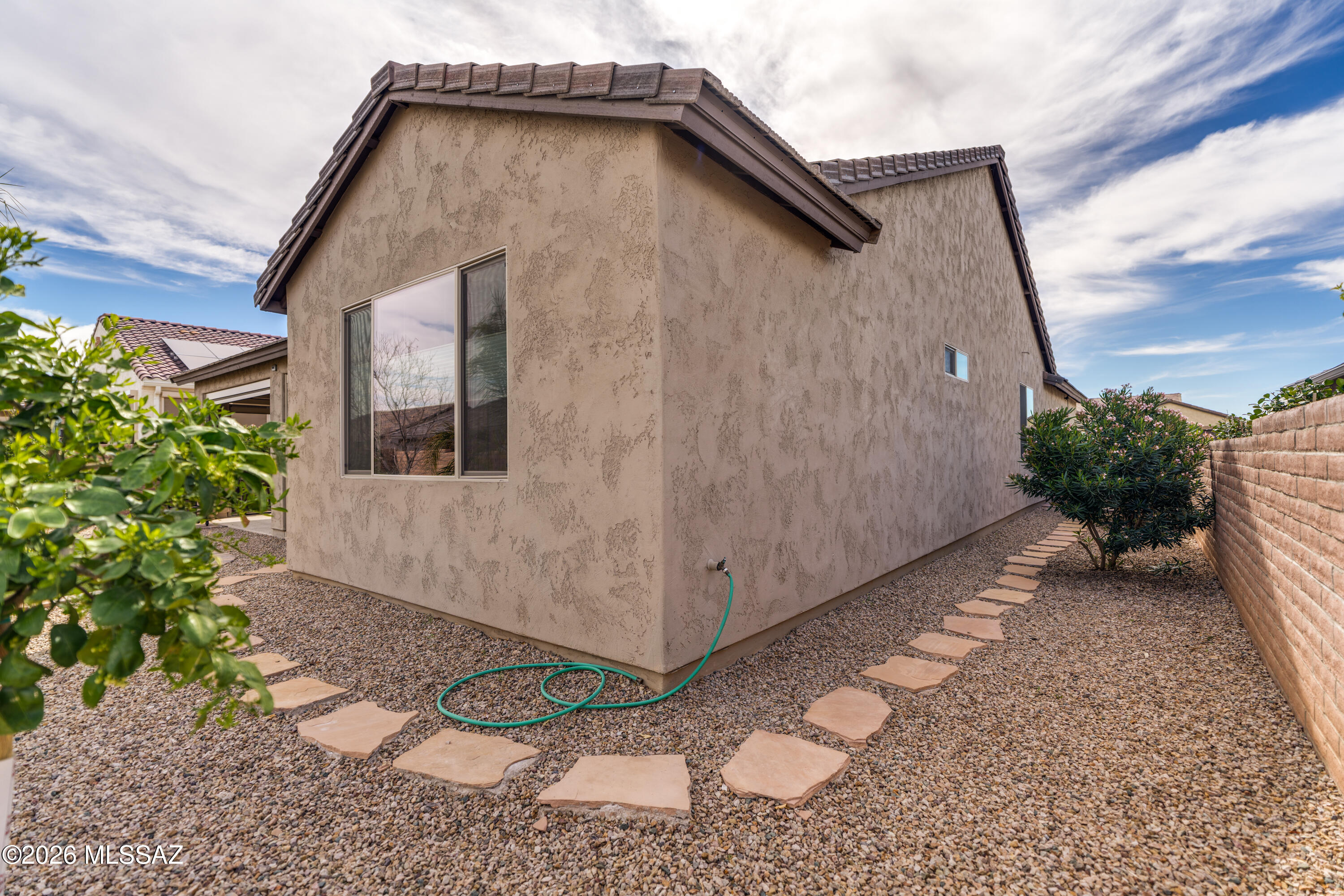 2355 E Thunder Bluff Drive