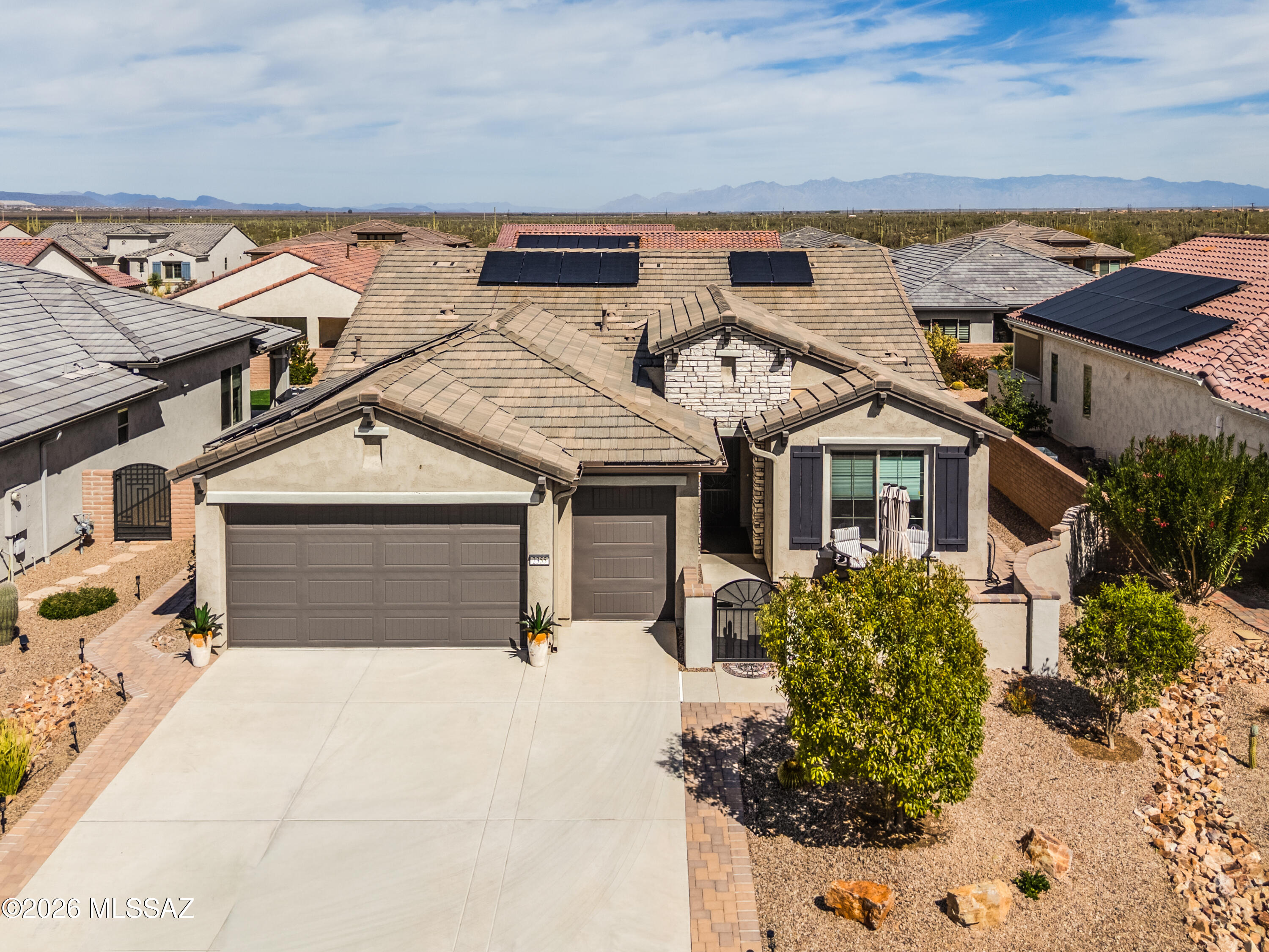 2355 E Thunder Bluff Drive