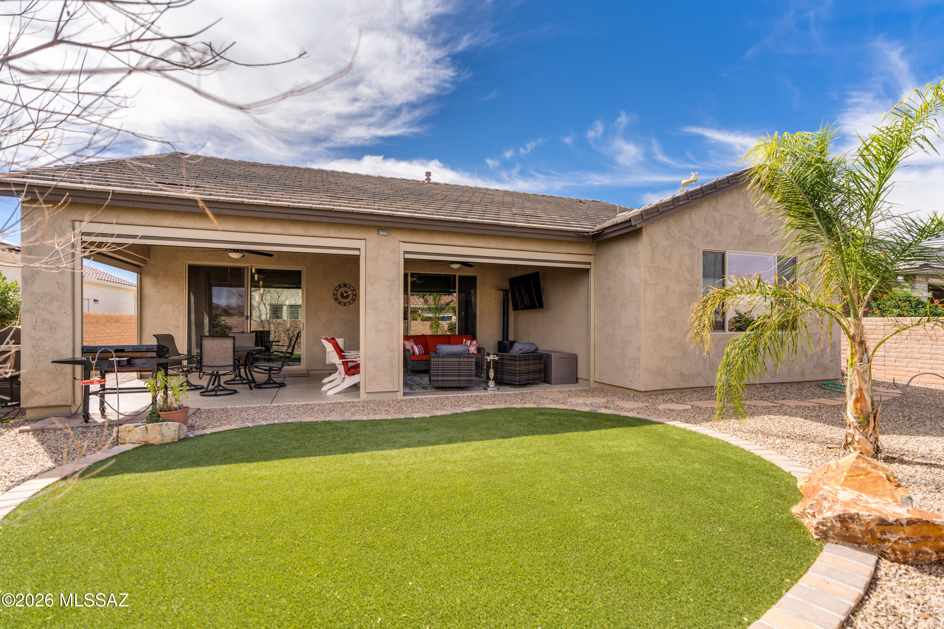 2355 E Thunder Bluff Drive