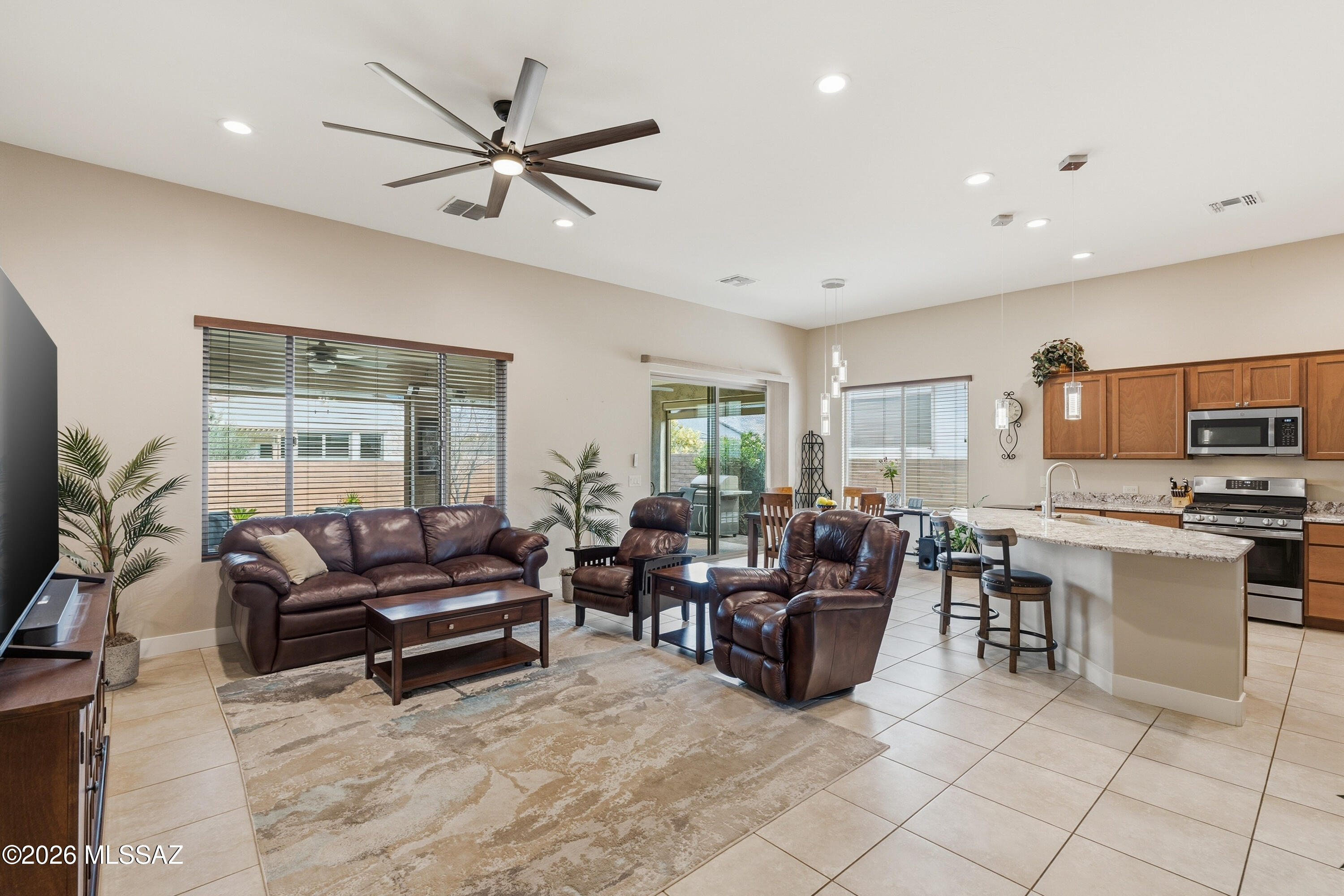 2355 E Thunder Bluff Drive