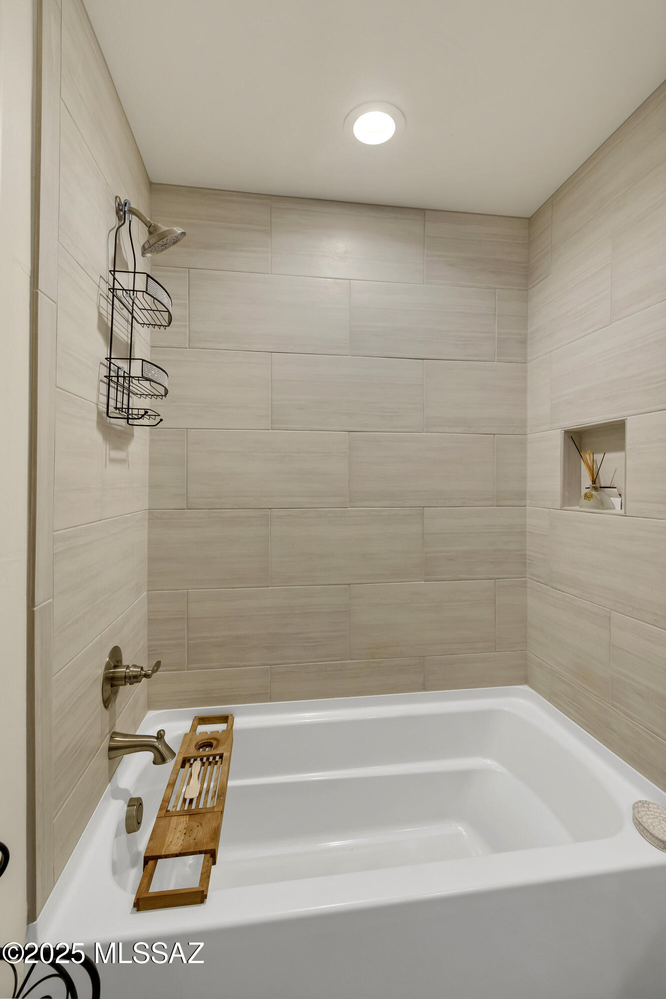 2324 E Dream Catcher Drive