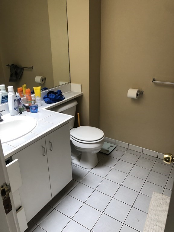 682 E Sixth # 2