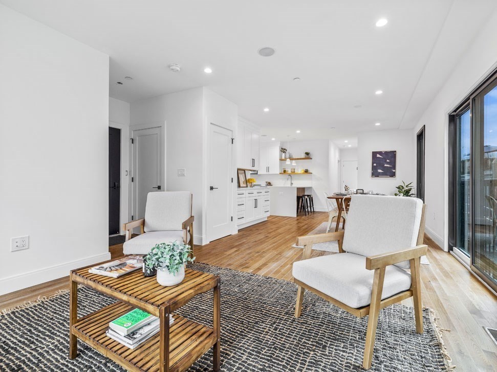 7 Springfield St # 1