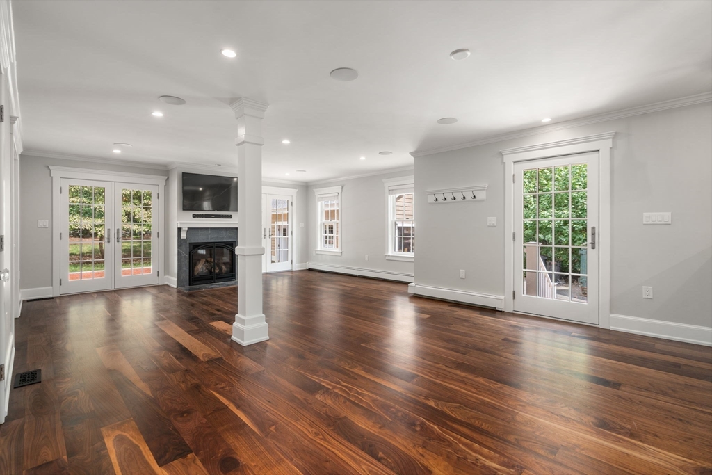 101 Sunset Road