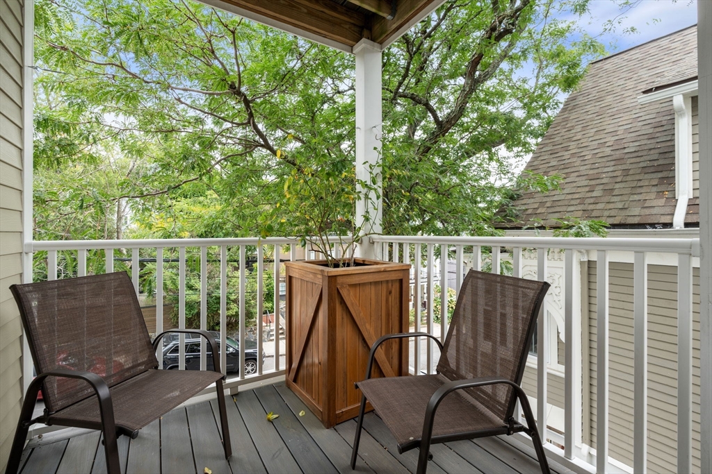 466 Medford St # 3
