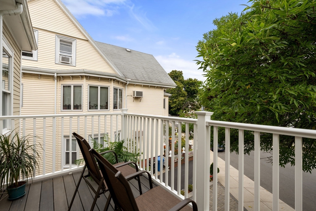 466 Medford St # 3