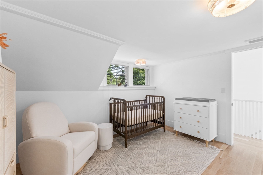 16 Bridle Path