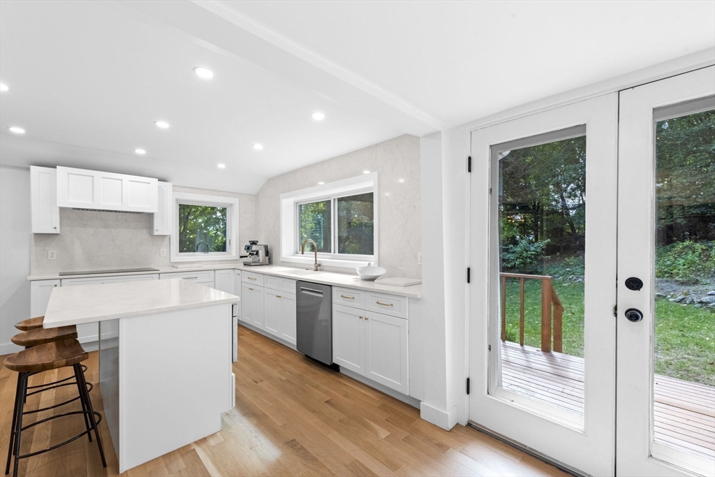 16 Bridle Path
