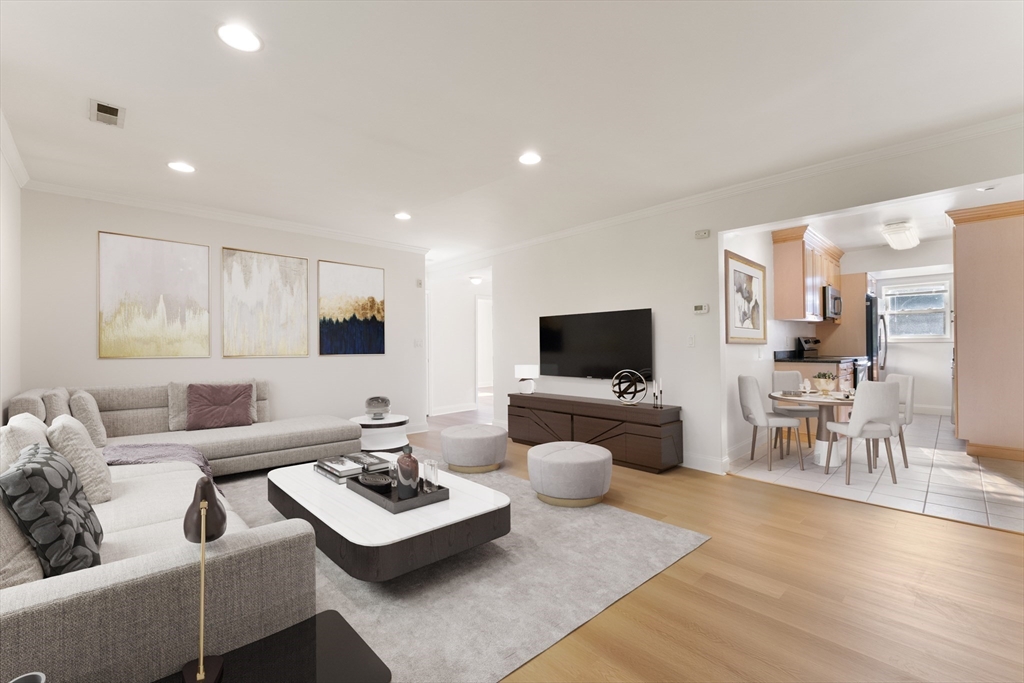 168 Newton St # 5