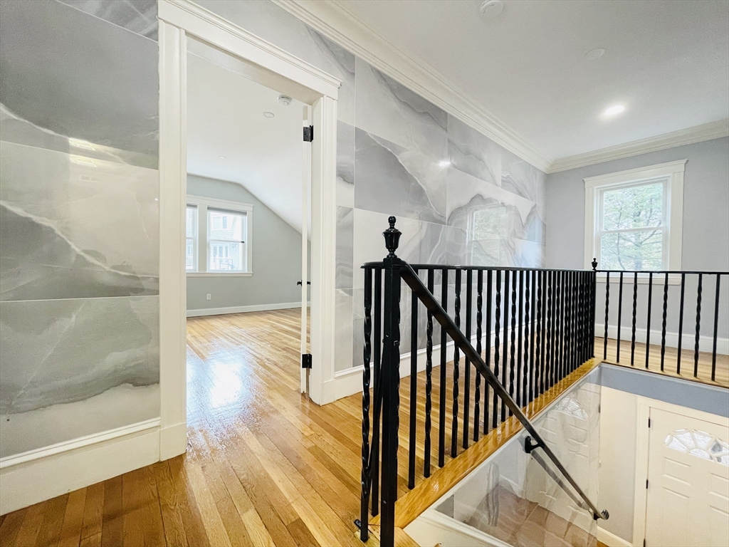 28 Wolcott Rd