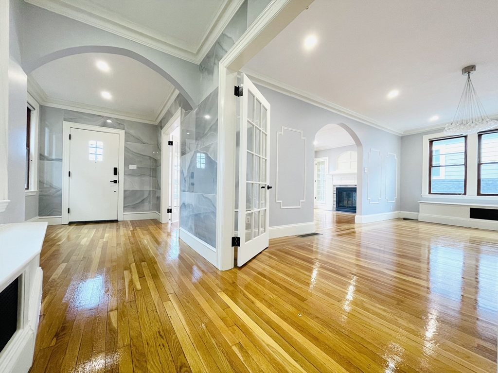 28 Wolcott Rd