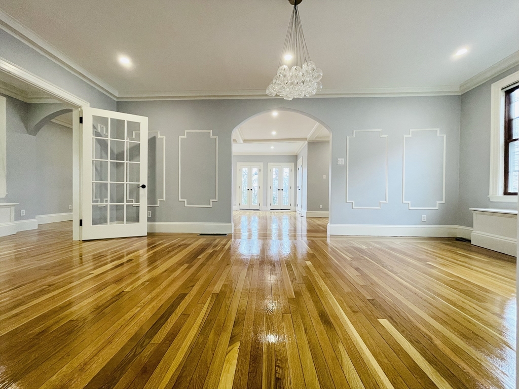 28 Wolcott Rd