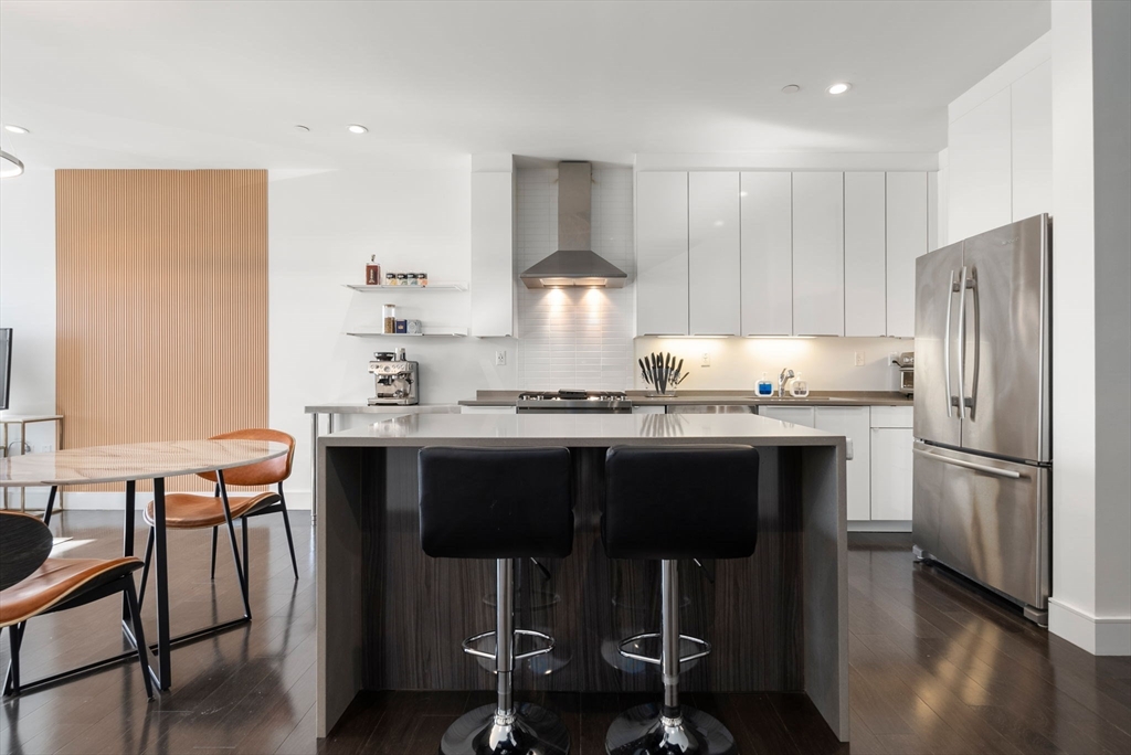 2 W 6th Street # 108