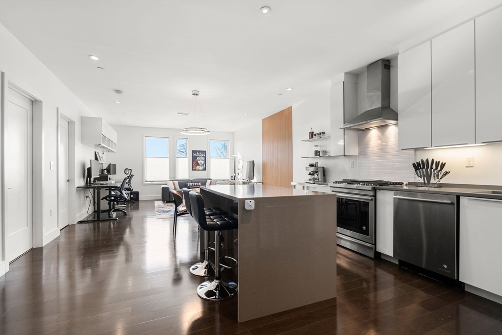 2 W 6th Street # 108