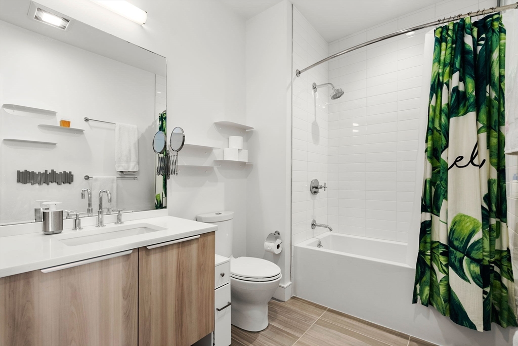 2 W 6th Street # 108