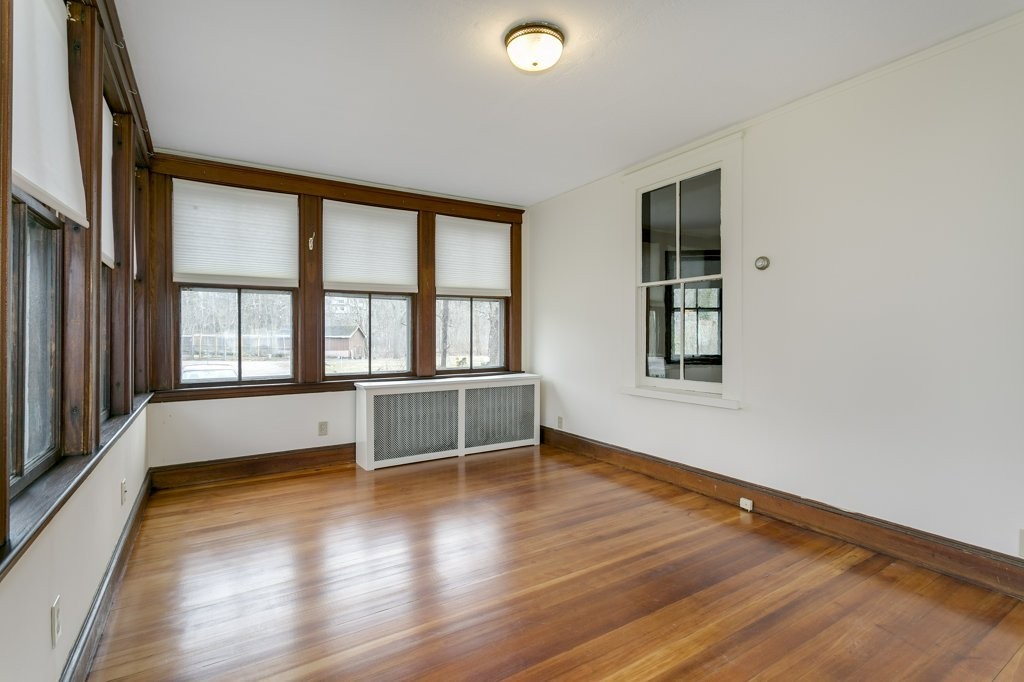 39 Warren Avenue
