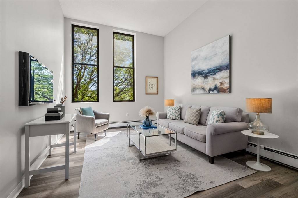 60 Gibson St # 304, Boston Unit: 304