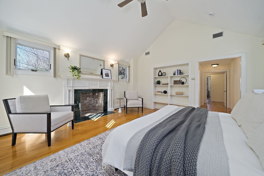 20 Blossom St