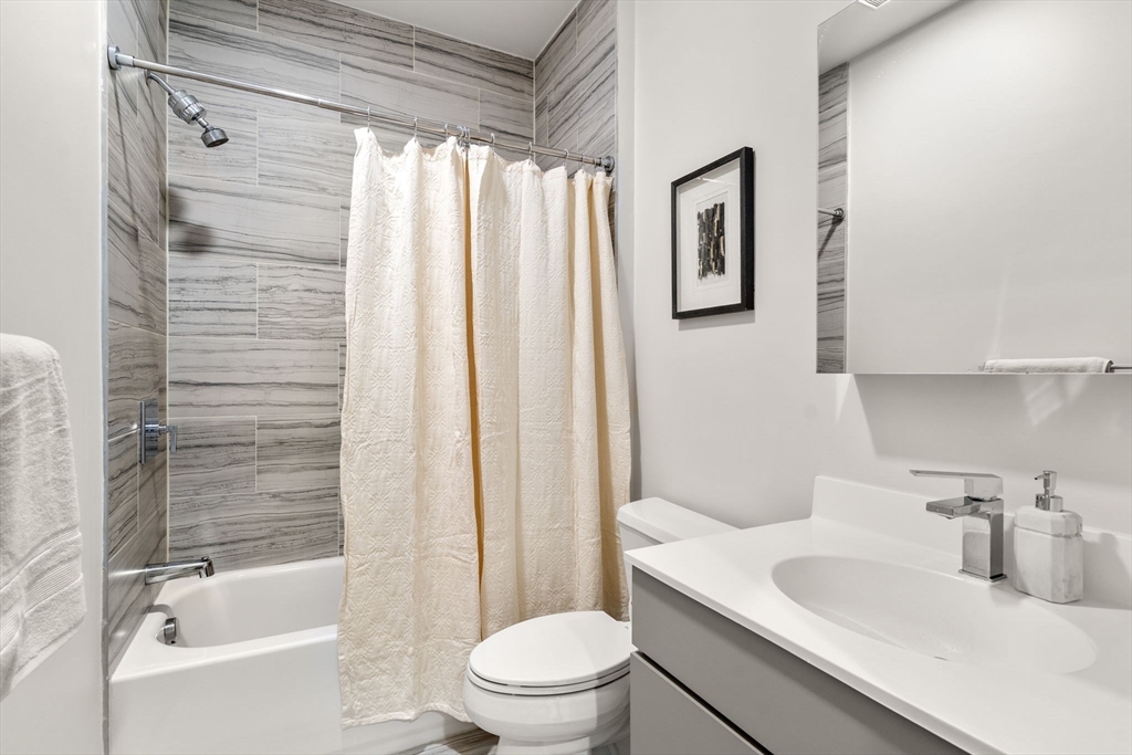 17 Vinton Street # 1