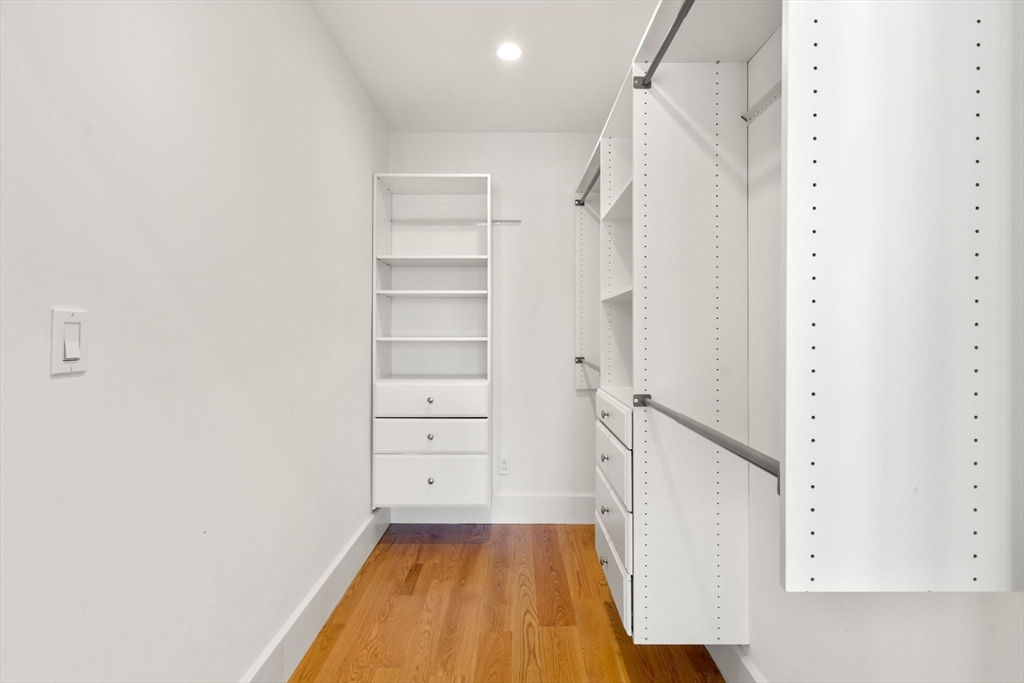 17 Vinton Street # 1