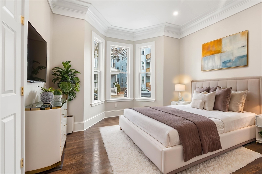 30 Thornley Street # 1