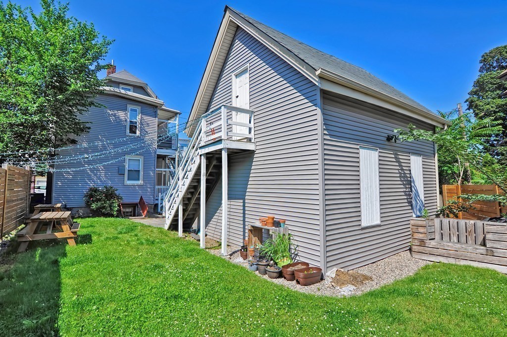 30 Thornley Street # 1