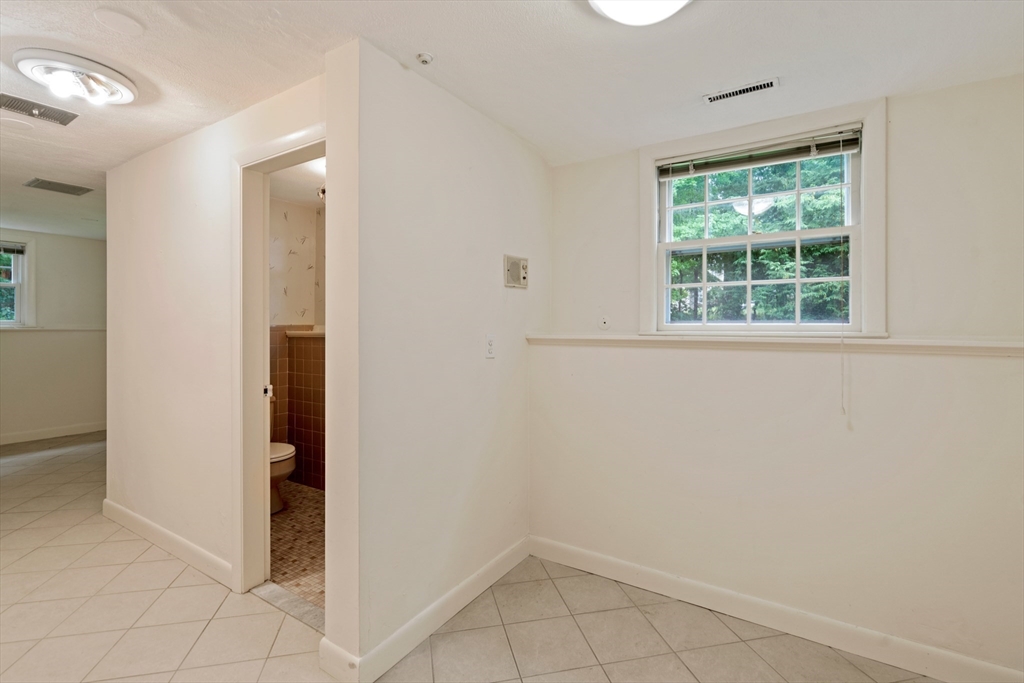 10 Radcliffe Rd
