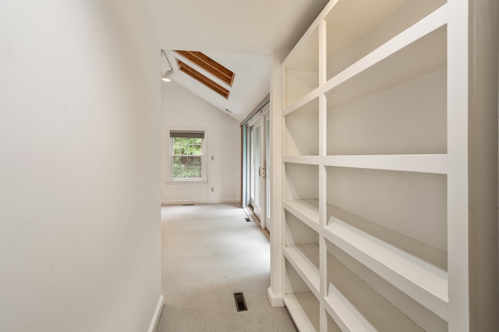 10 Radcliffe Rd