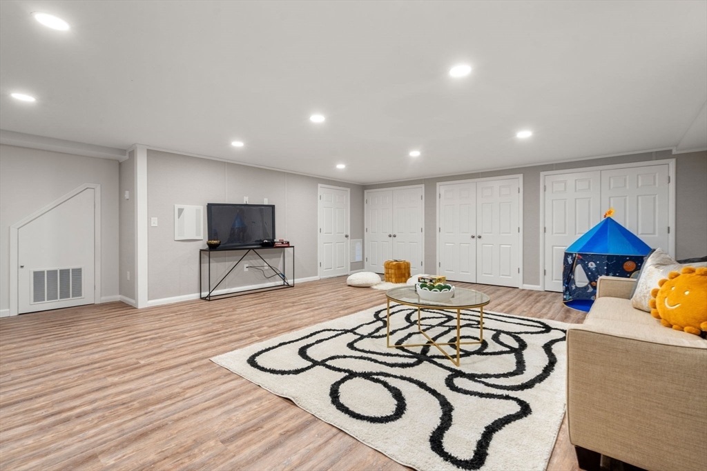 63 Wilson Avenue # 63