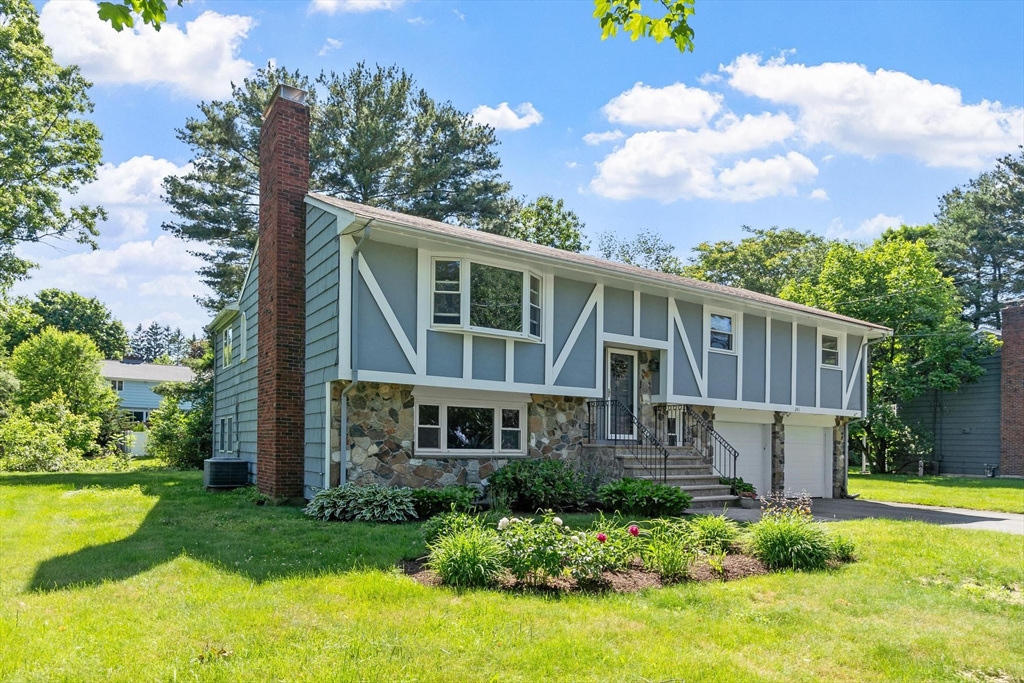 241 Worthen Rd E