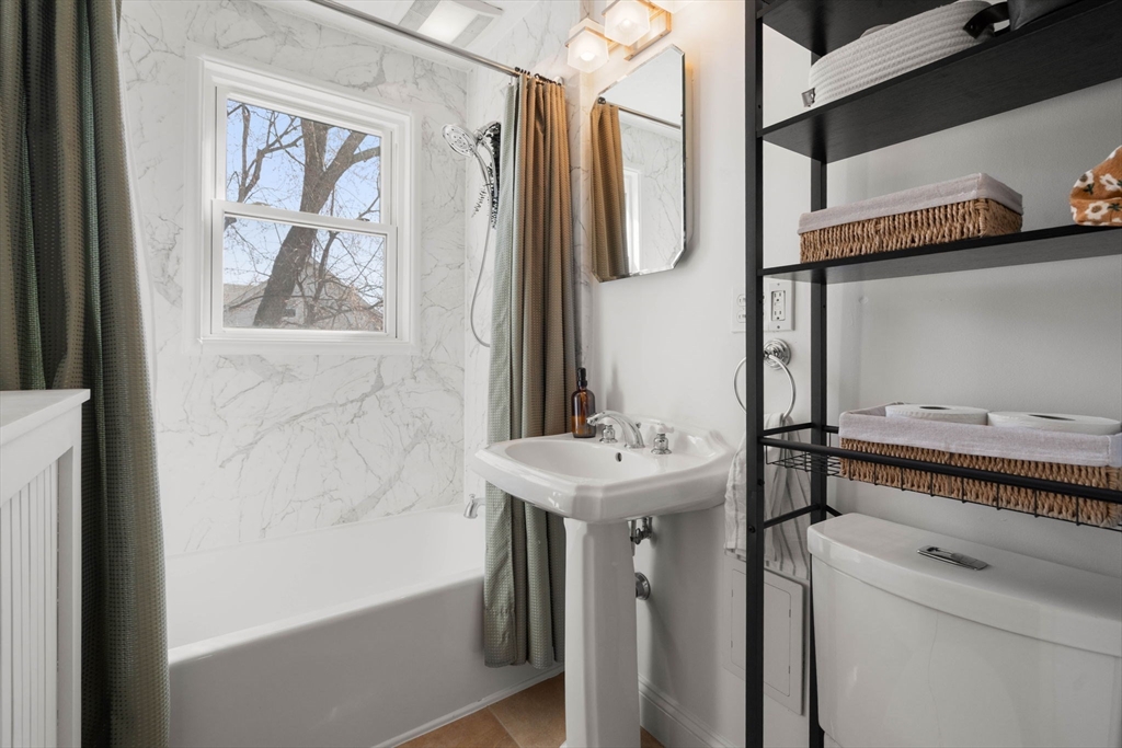 27 Union St # 3