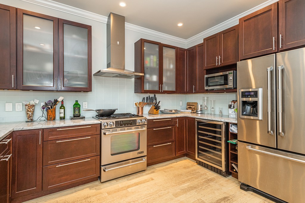 47 Pearl St # 1