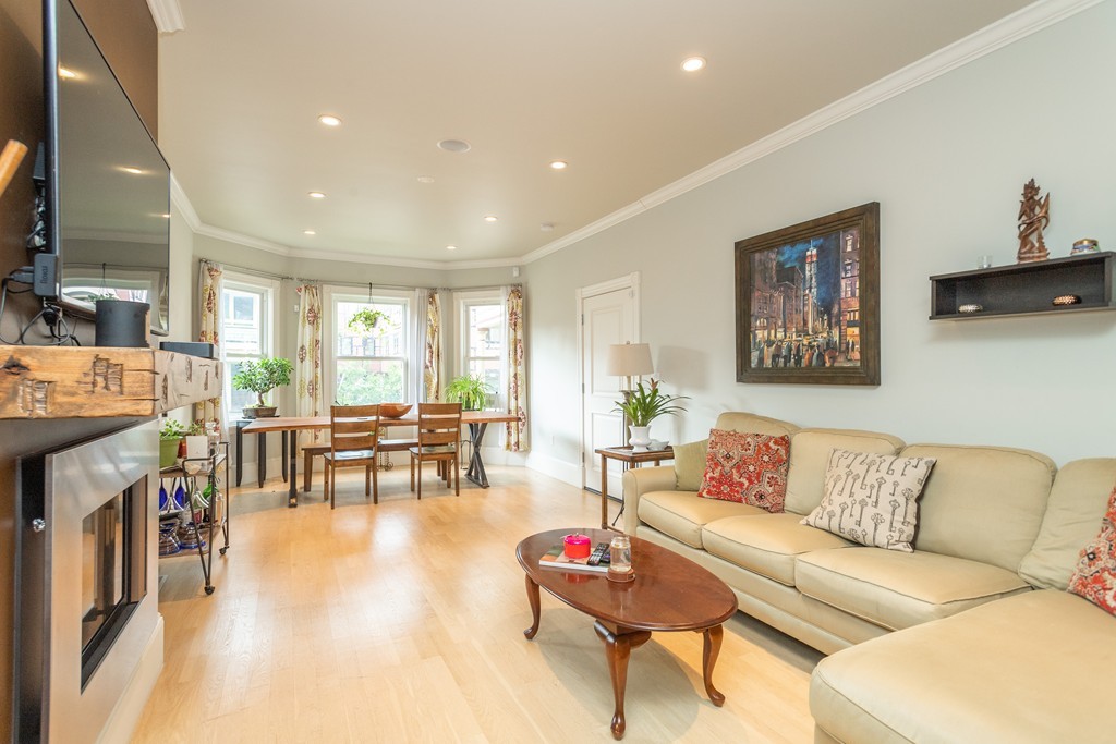47 Pearl St # 1