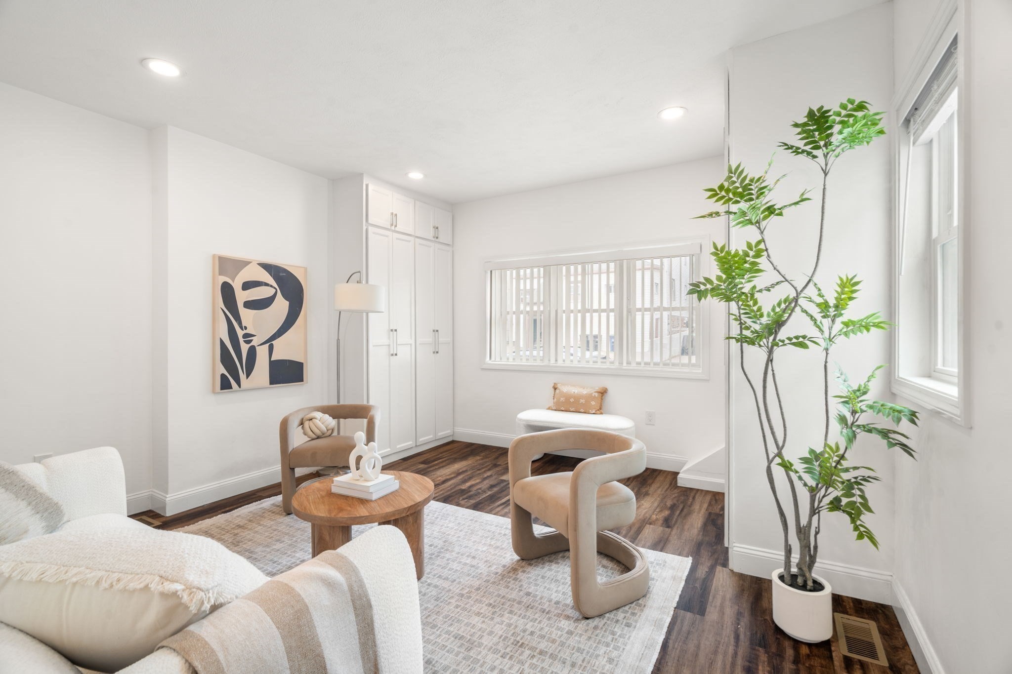 16 Pitman Street # 16