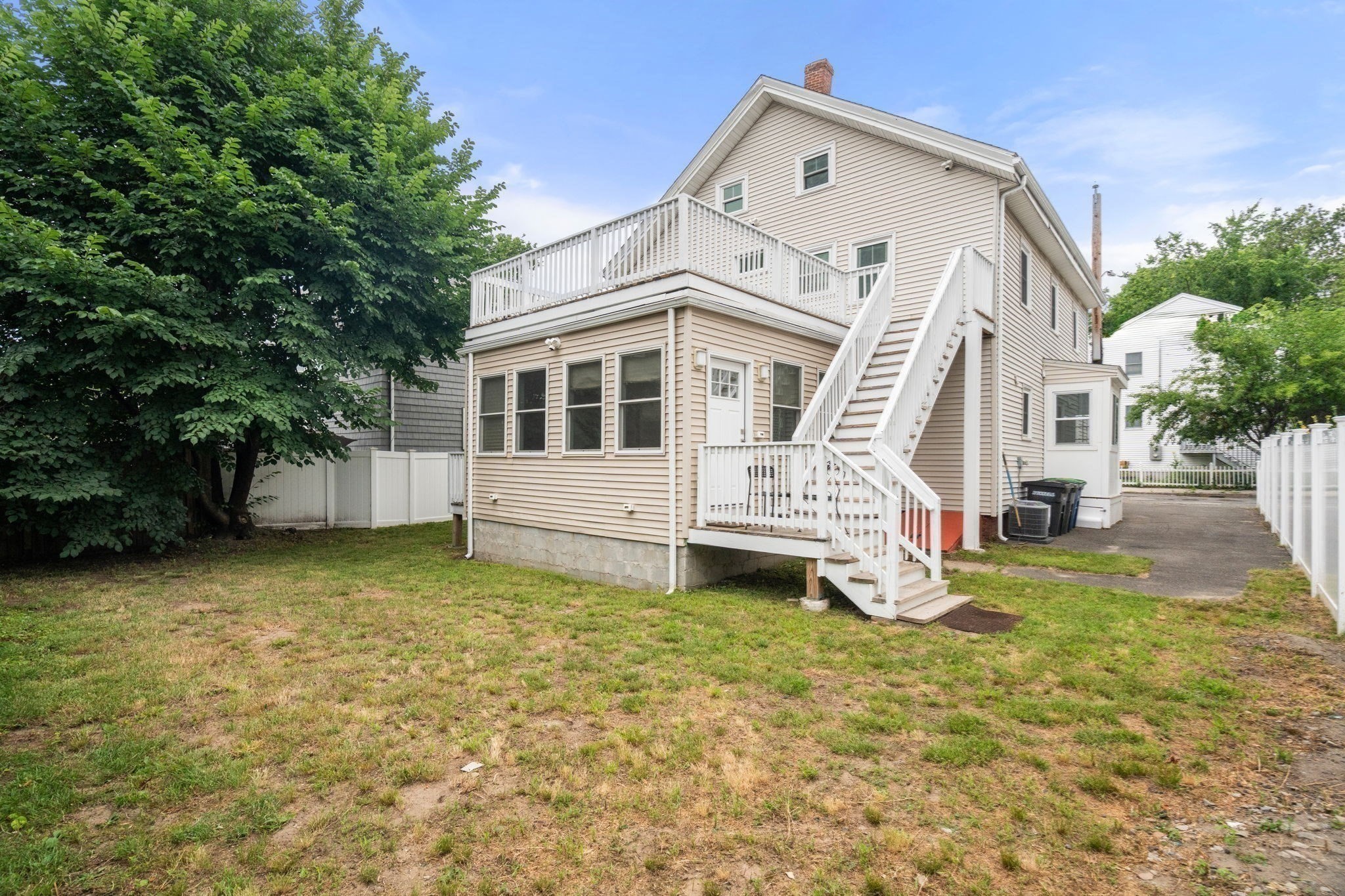 16 Pitman Street # 16
