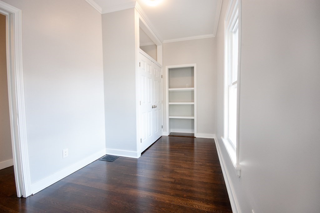 30 Thornley St # 2